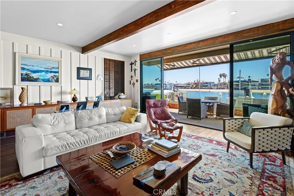 5625 E Corso Di Napoli, Long Beach, California 90803 home-pic-7